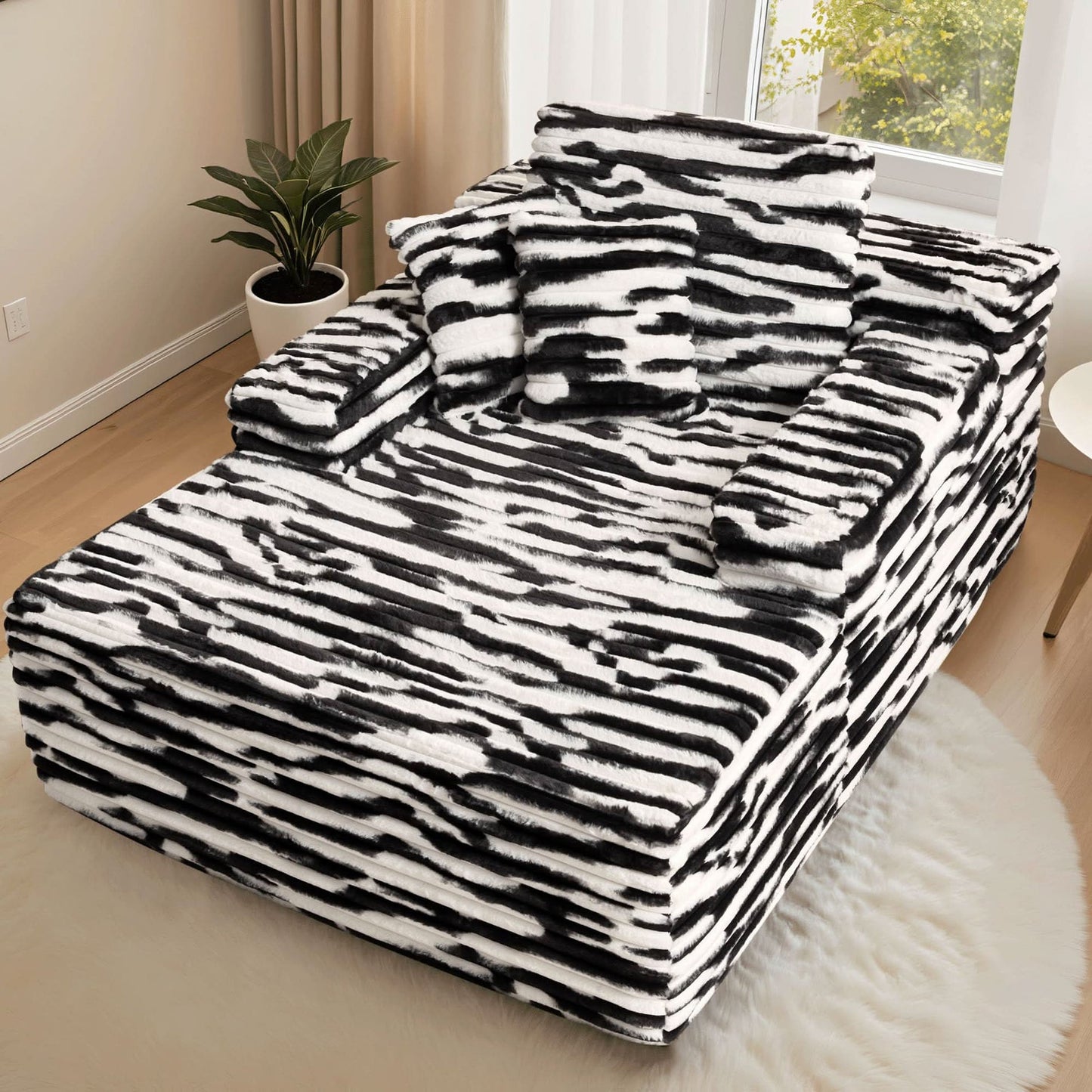 Plush Velvet Chaise Lounge Sofa Bed